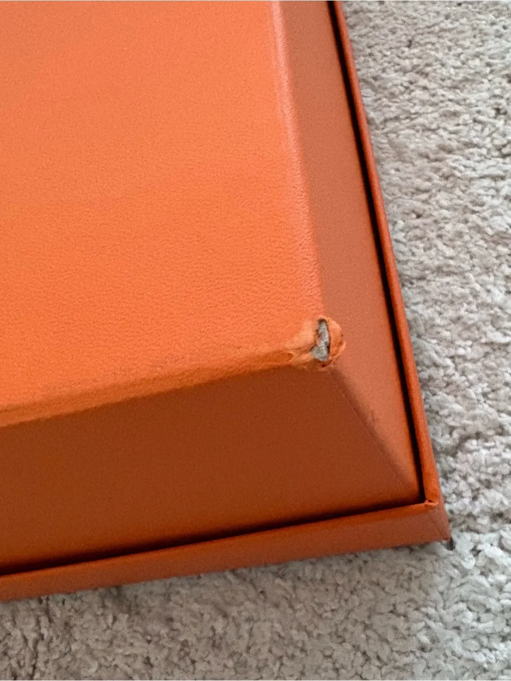 Hermès Iconic Orange Medium Gift Box